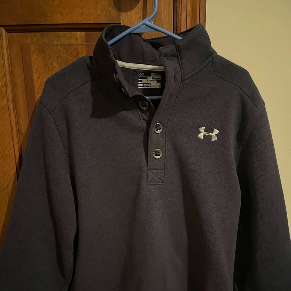 Under Armour Pullover